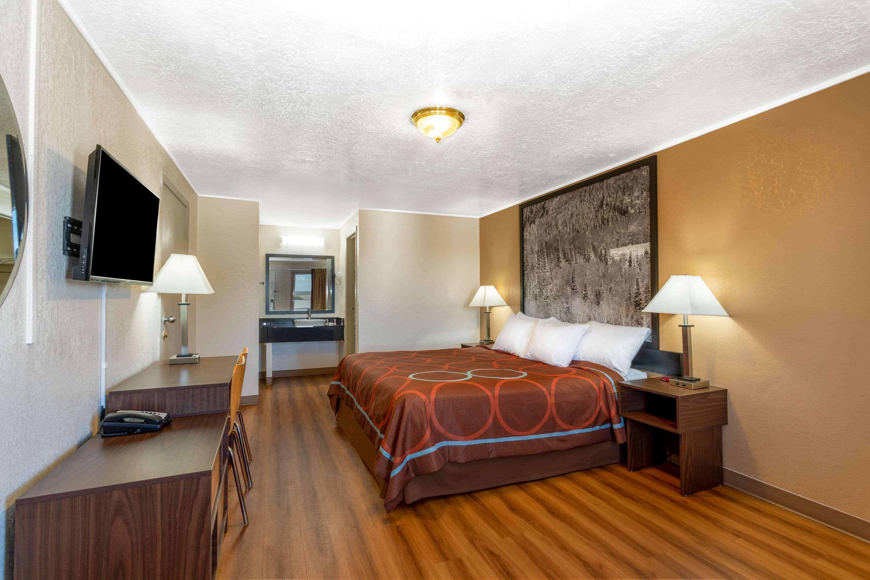 Super 8 By Wyndham Evanston Dış mekan fotoğraf