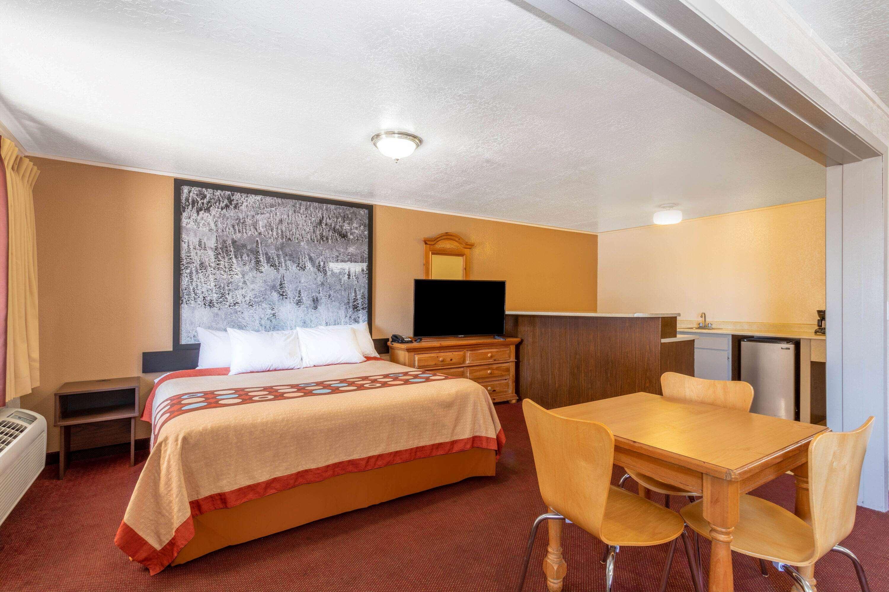 Super 8 By Wyndham Evanston Dış mekan fotoğraf